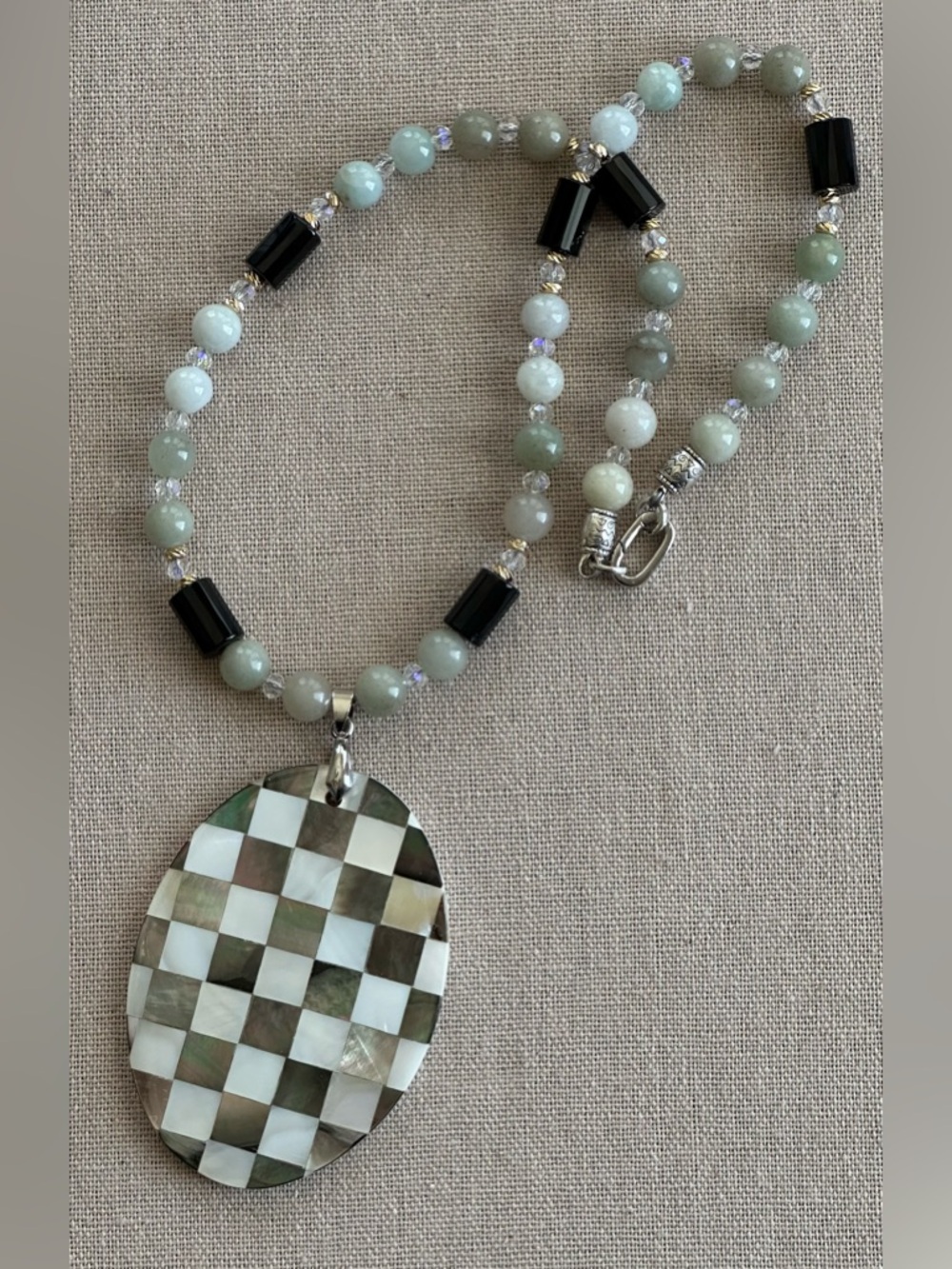 24-1/2 inch Mix bead necklace NWOT - Picture 4 of 14